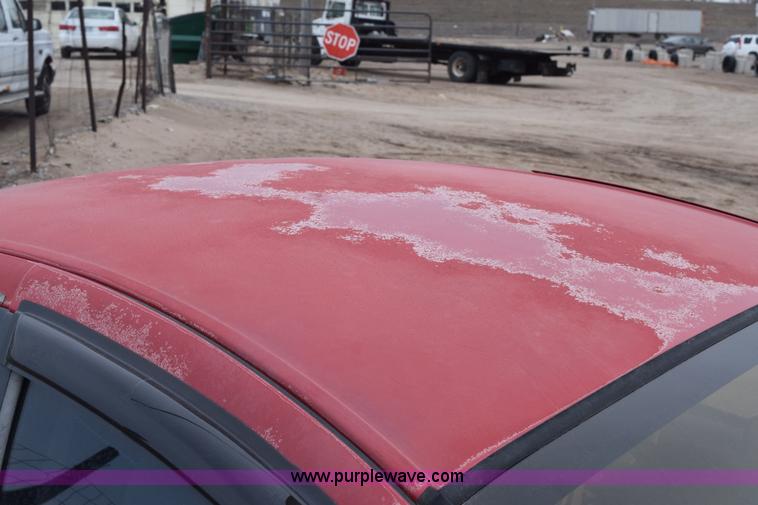 image for item E6259 2000 Dodge Neon
