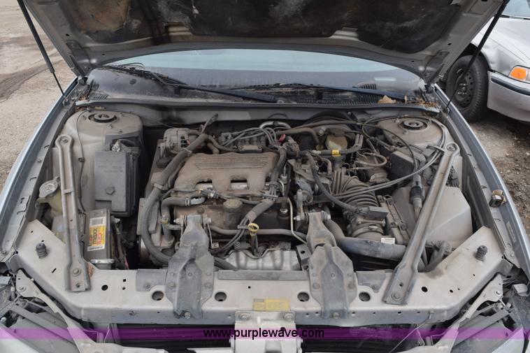 image for item E6262 1998 Pontiac Grand Prix SE
