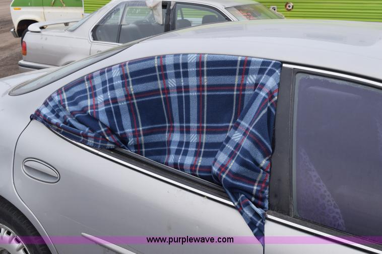 image for item E6262 1998 Pontiac Grand Prix SE