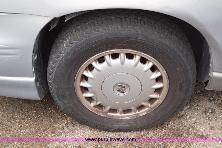 image for item E6262 1998 Pontiac Grand Prix SE