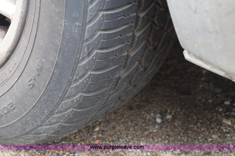 image for item E6262 1998 Pontiac Grand Prix SE