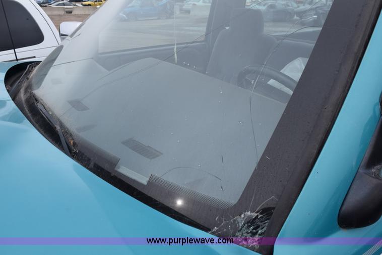 image for item E6264 1997 Dodge Ram 1500 pickup truck