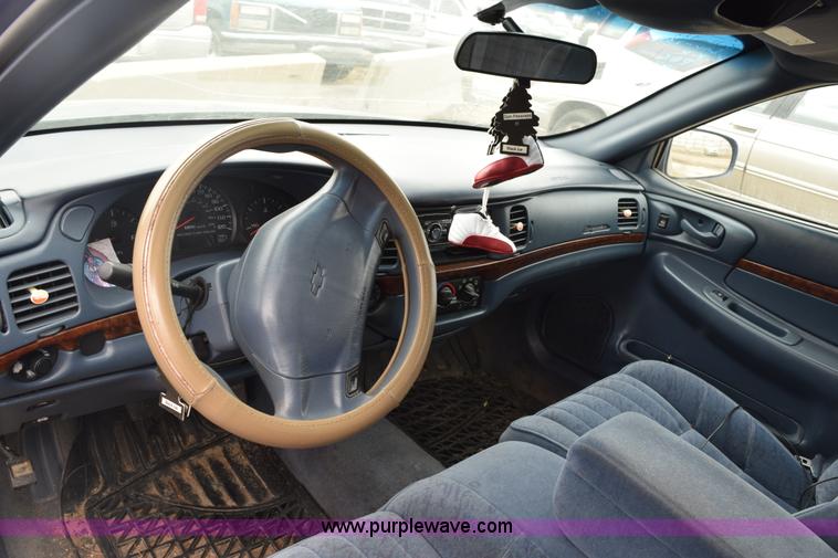 image for item E6265 2000 Chevrolet Impala