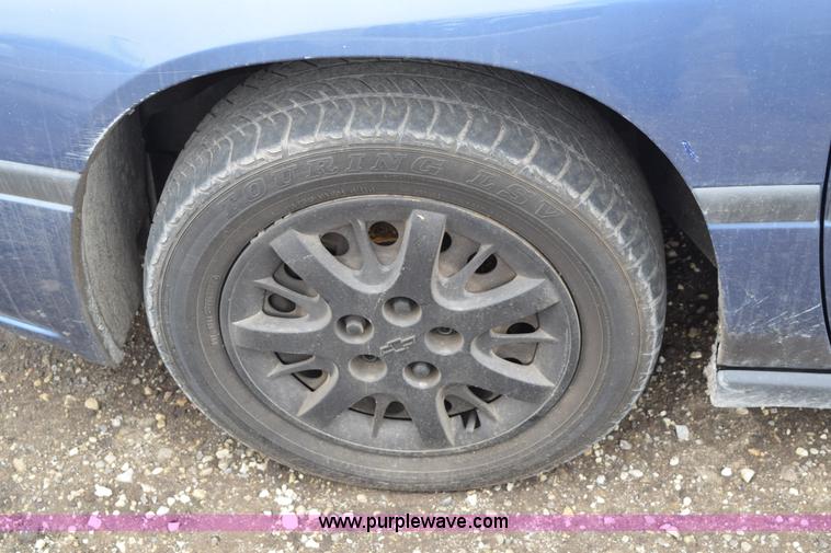 image for item E6265 2000 Chevrolet Impala