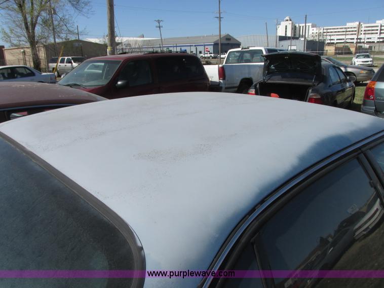 image for item J6712 1993 Oldsmobile Royale 88