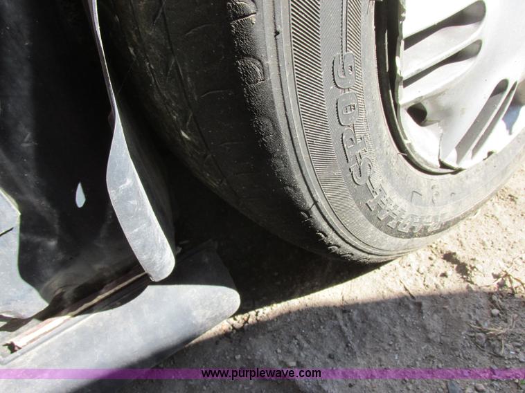 image for item J6717 1998 Saturn SL