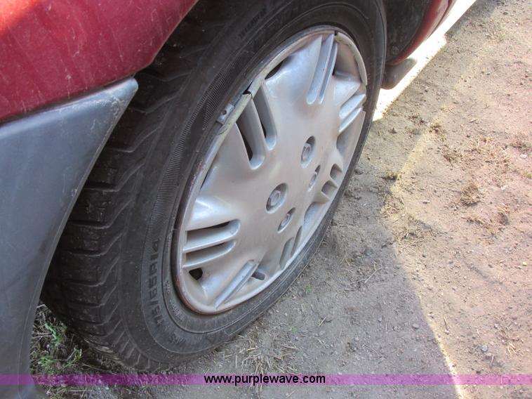 image for item J6717 1998 Saturn SL