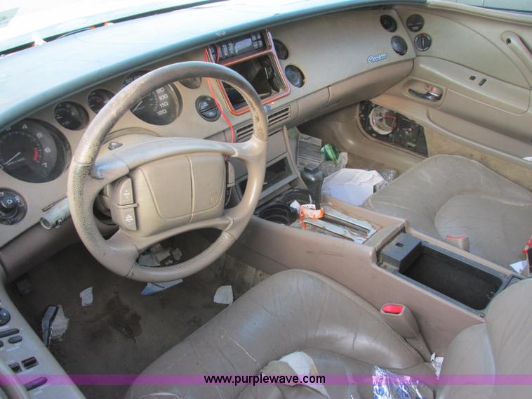 image for item J6723 1997 Buick Rivera