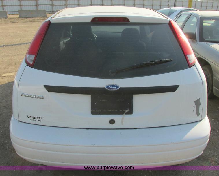image for item J6726 2007 Ford Focus ZX3
