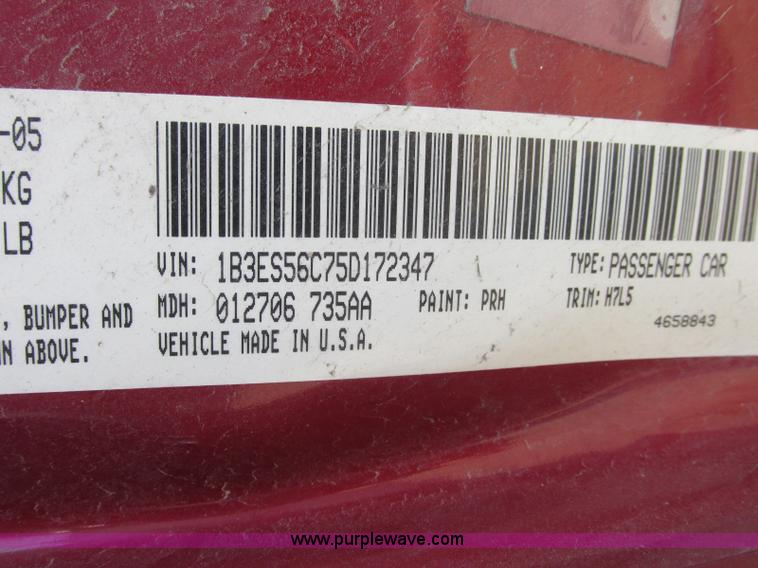 image for item J6727 2005 Dodge Neon