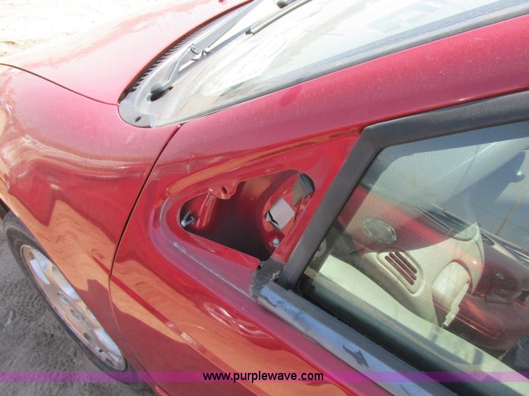 image for item J6727 2005 Dodge Neon