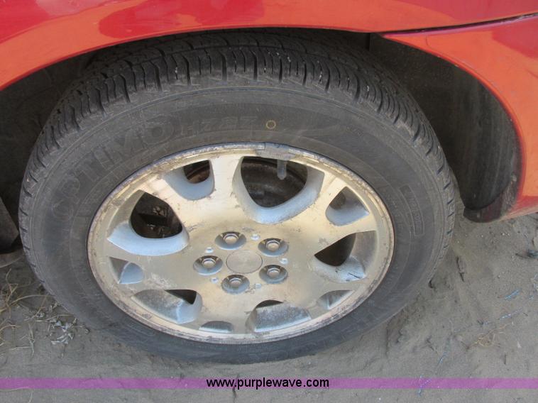 image for item J6727 2005 Dodge Neon