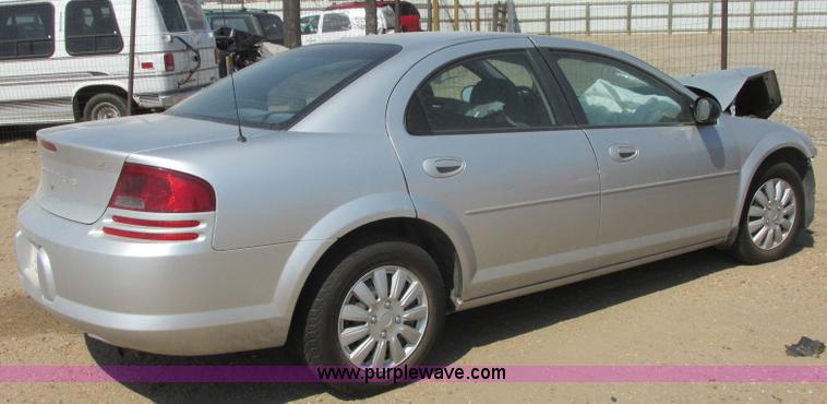 image for item J6728 2002 Dodge Stratus