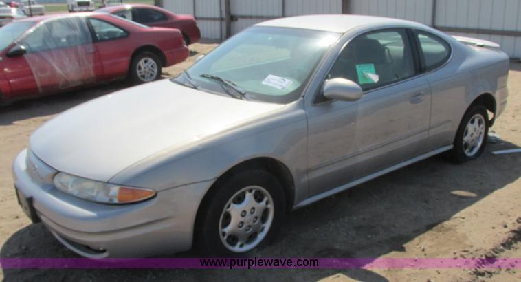 image for item J6730 2000 Oldsmobile Alero