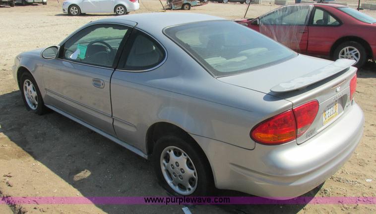 image for item J6730 2000 Oldsmobile Alero