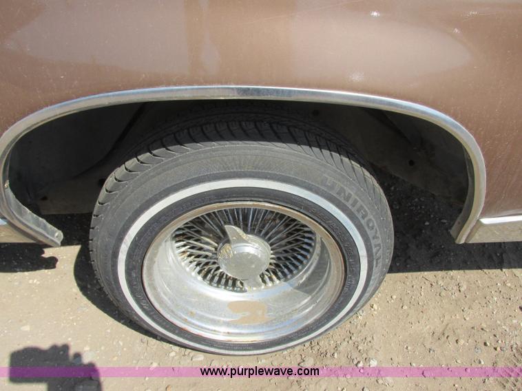 image for item J6731 1985 Oldsmobile Cutlass Supreme