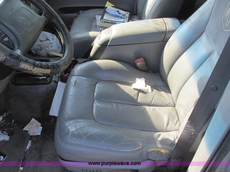 image for item J6735 1999 Dodge Durango SUV