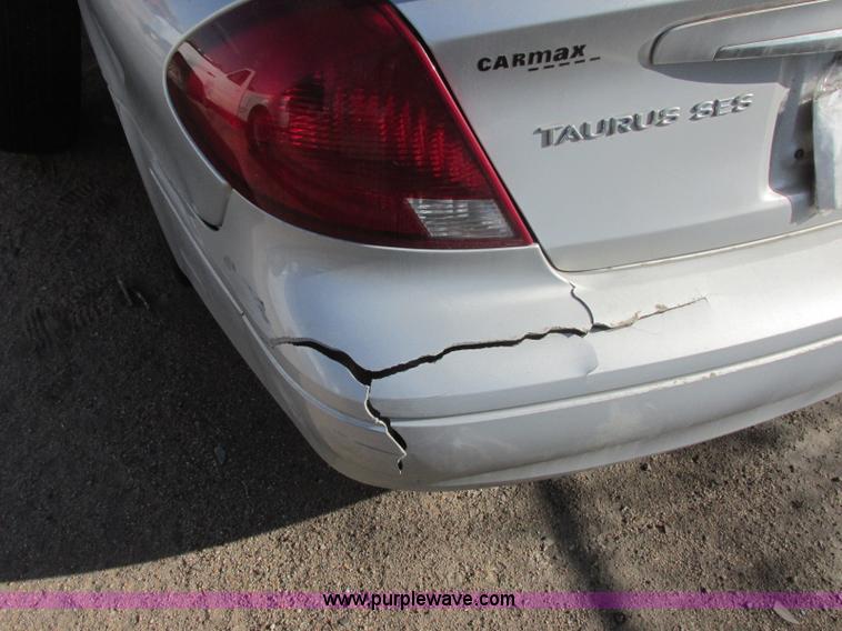 image for item J6741 2002 Ford Taurus SES