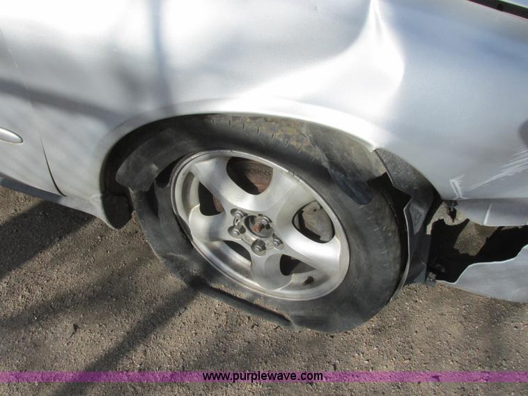 image for item J6741 2002 Ford Taurus SES