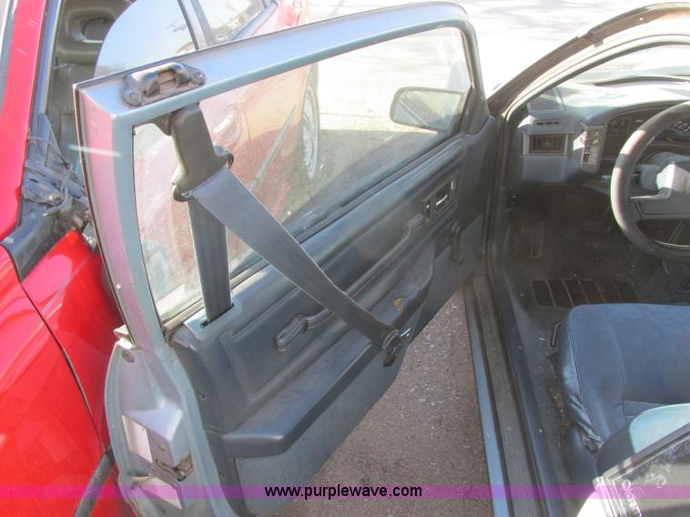 image for item J6742 1991 Oldsmobile Cutlass Calais