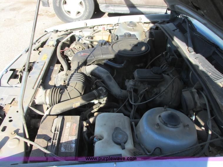 image for item J6742 1991 Oldsmobile Cutlass Calais
