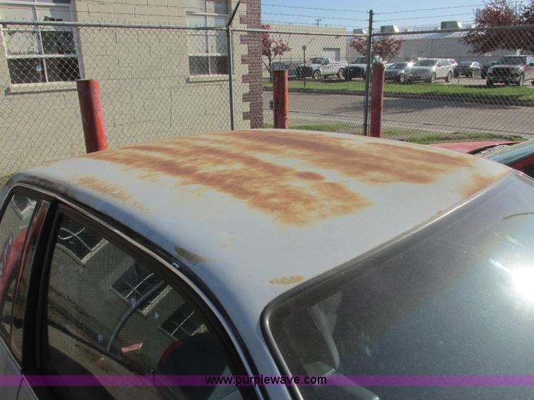 image for item J6742 1991 Oldsmobile Cutlass Calais