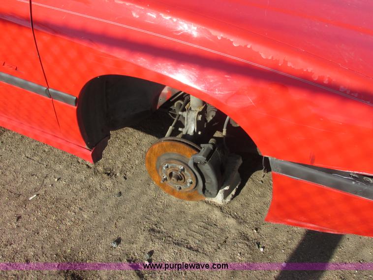 image for item J6743 2000 Chevrolet Impala LS