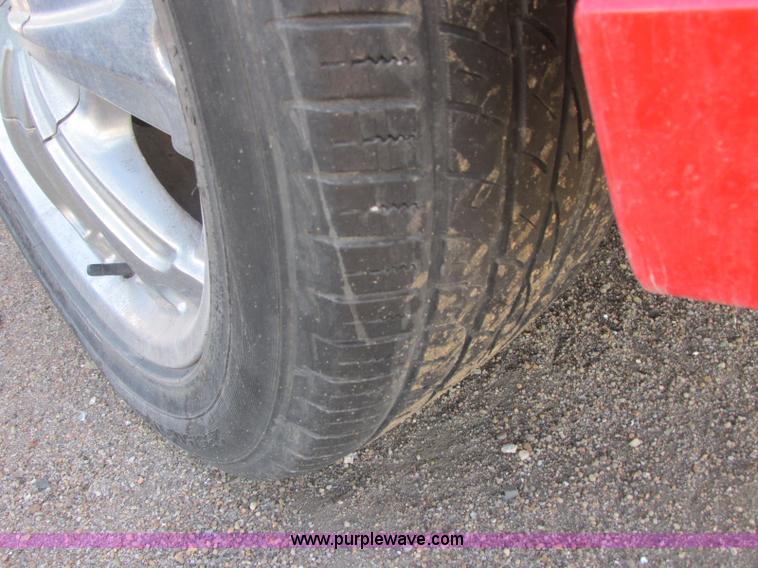 image for item J6743 2000 Chevrolet Impala LS
