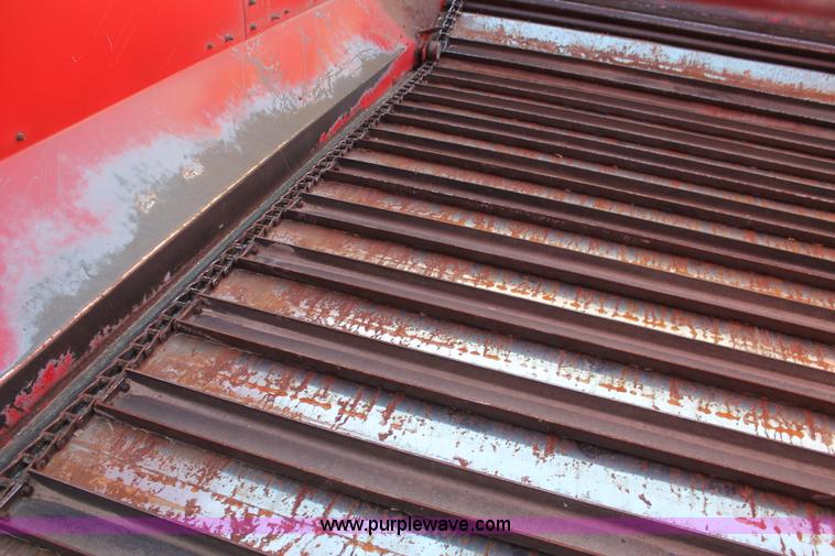 image for item AO9537 2008 Versa Bagger ID 1014 silage tube bagger