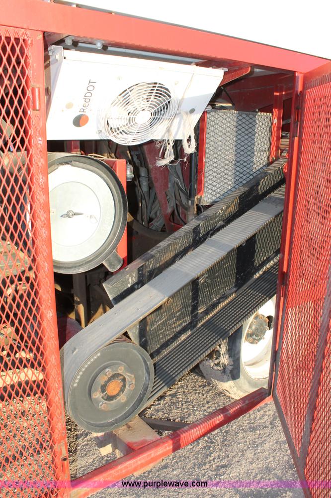 image for item AO9537 2008 Versa Bagger ID 1014 silage tube bagger