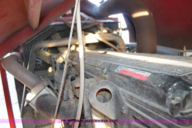 image for item AO9537 2008 Versa Bagger ID 1014 silage tube bagger