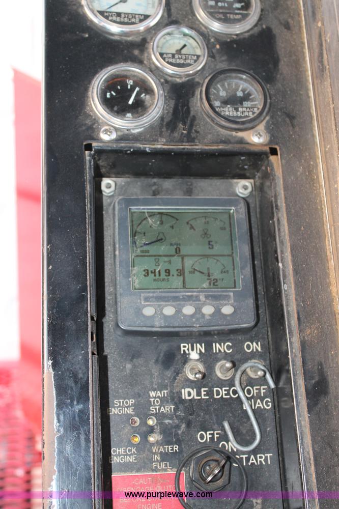 image for item AO9537 2008 Versa Bagger ID 1014 silage tube bagger