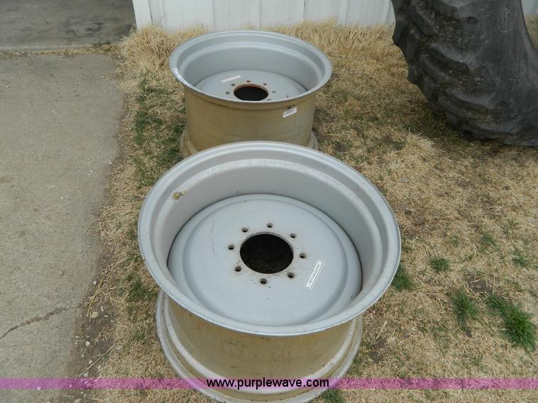 image for item AQ9258 25x15 wheels