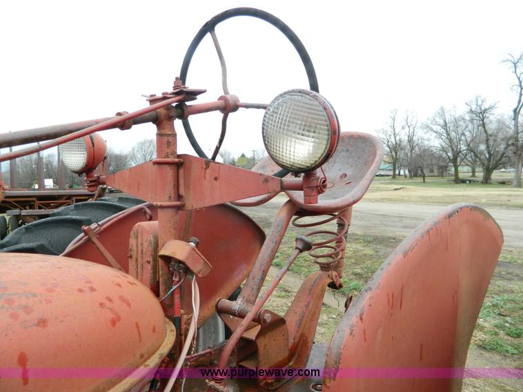 image for item AQ9265 Farmall H row crop tractor