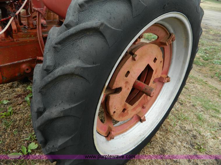 image for item AQ9265 Farmall H row crop tractor