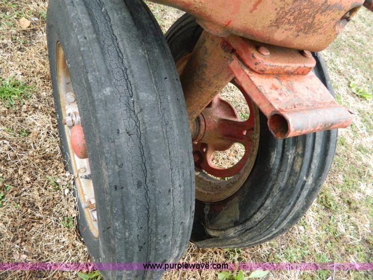 image for item AQ9265 Farmall H row crop tractor