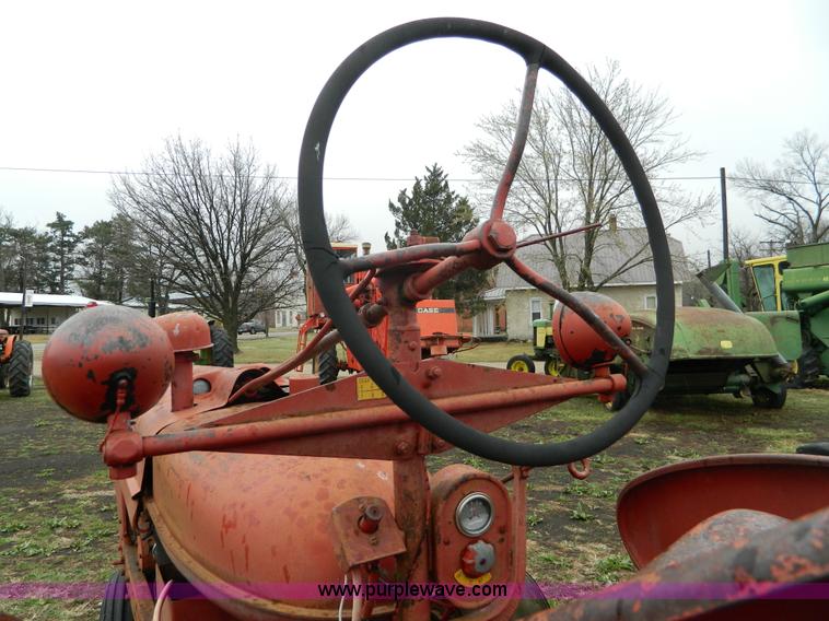 image for item AQ9265 Farmall H row crop tractor