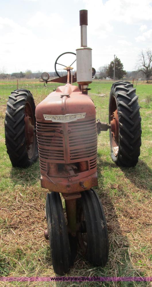 image for item BA9330 1948 Farmall H tractor