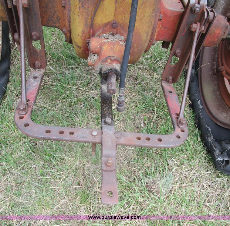 image for item BA9330 1948 Farmall H tractor