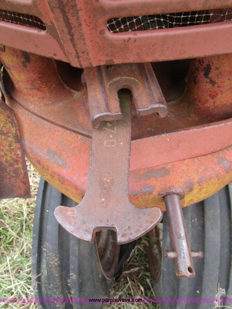 image for item BA9330 1948 Farmall H tractor