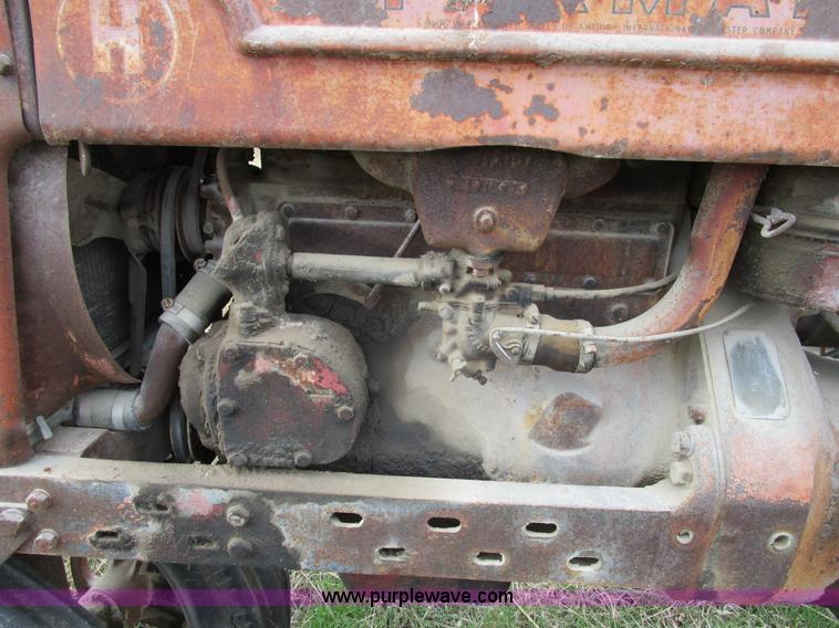 image for item BA9332 1943 Mccormick Farmall H tractor