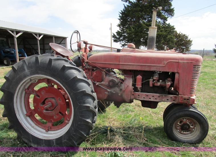 image for item BA9339 1950 Mccormick Farmall M tractor
