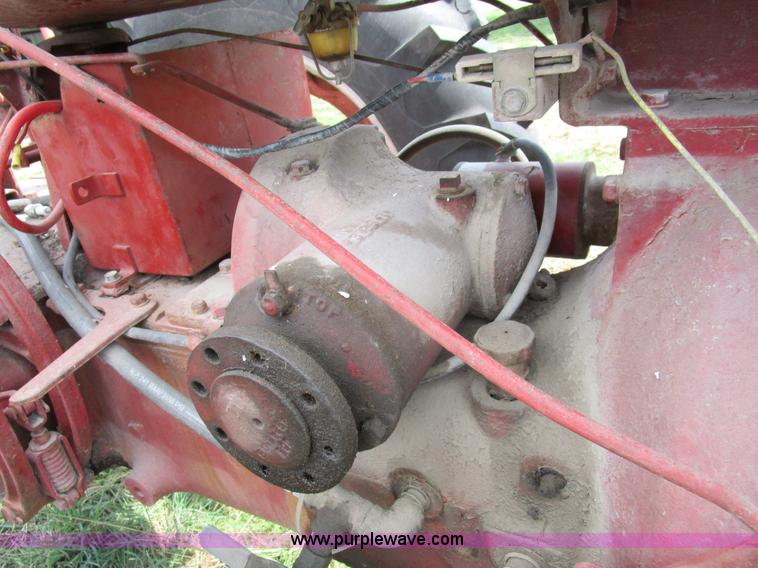 image for item BA9339 1950 Mccormick Farmall M tractor