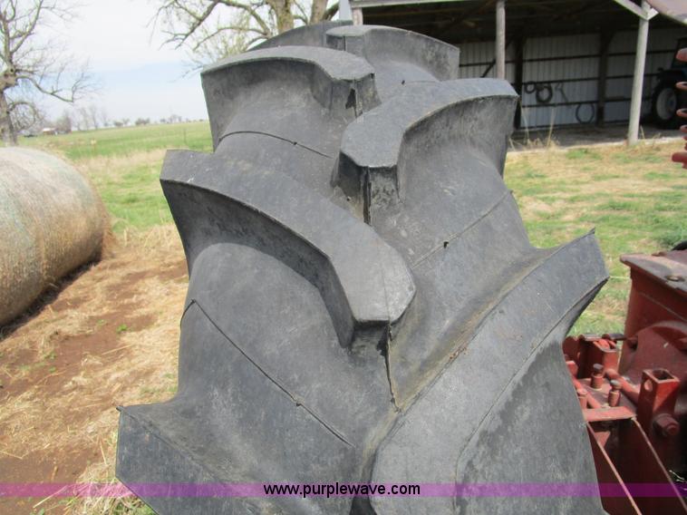 image for item BA9339 1950 Mccormick Farmall M tractor