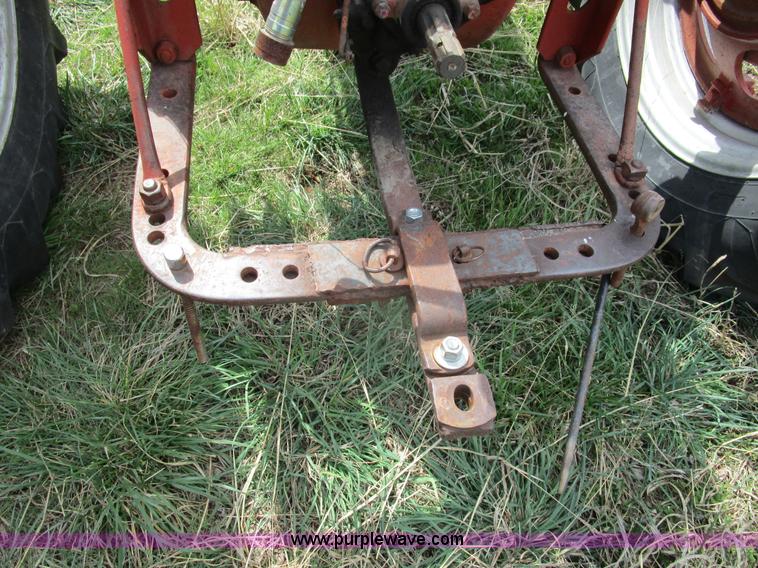 image for item BA9339 1950 Mccormick Farmall M tractor