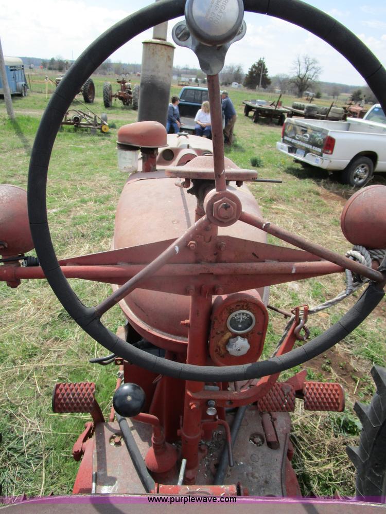 image for item BA9339 1950 Mccormick Farmall M tractor