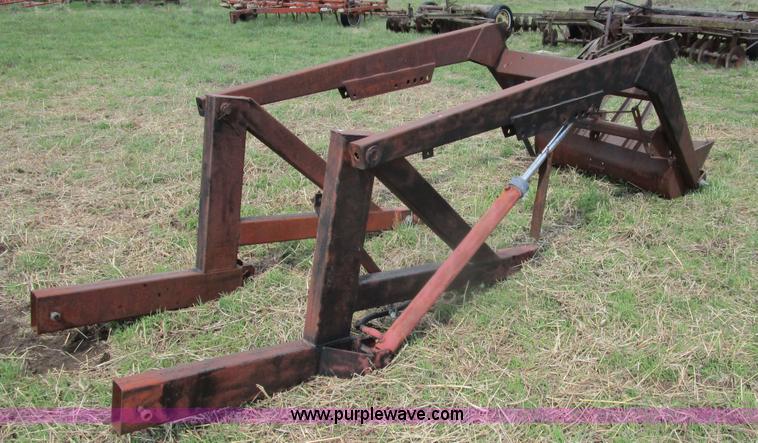 image for item BA9339 1950 Mccormick Farmall M tractor