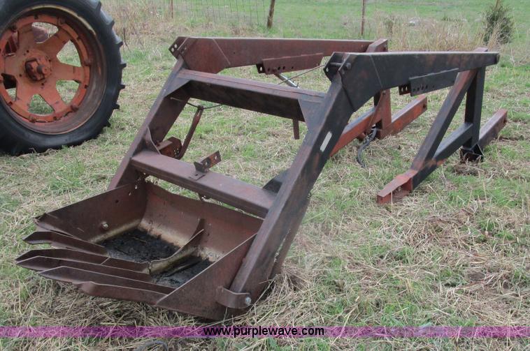 image for item BA9339 1950 Mccormick Farmall M tractor