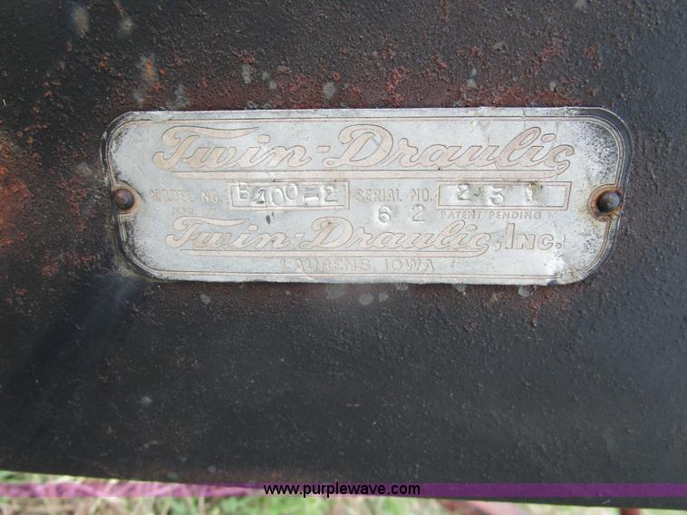 image for item BA9339 1950 Mccormick Farmall M tractor