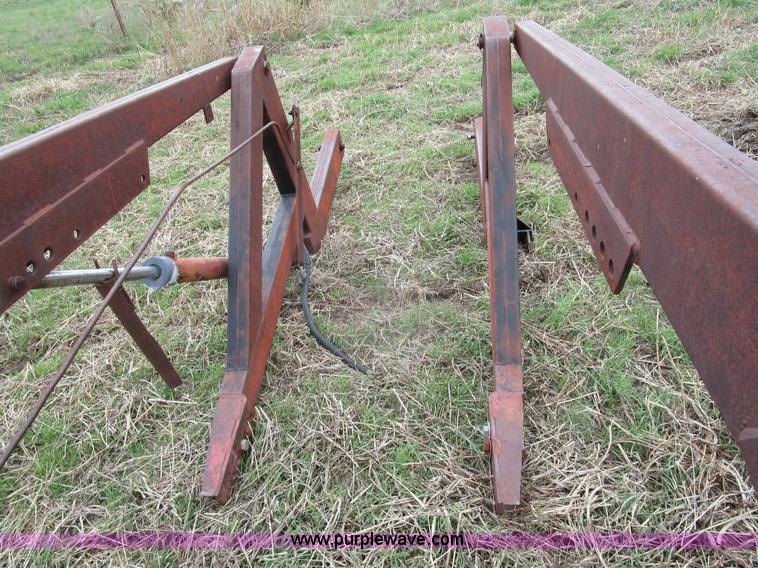 image for item BA9339 1950 Mccormick Farmall M tractor